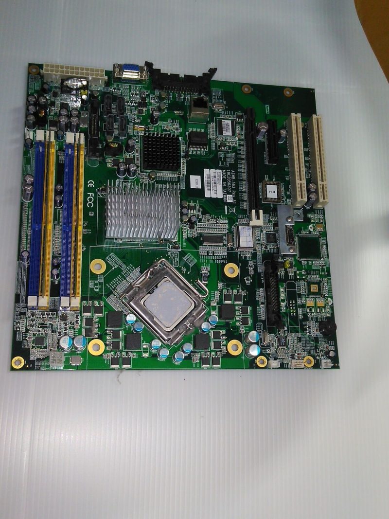 ADVANTECH AIMB-563 REV. A1 MAIN BOARD 19C2056307 AIMB-563VG 9796056302E