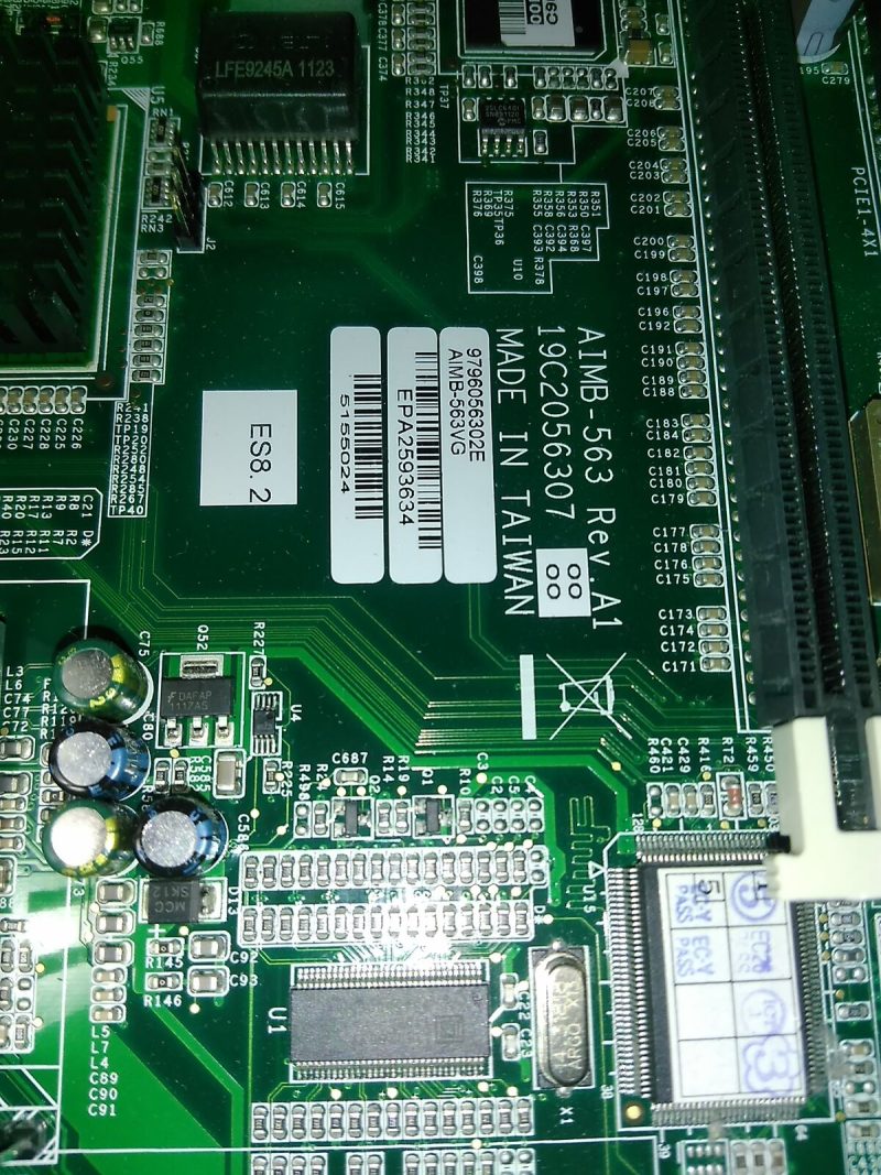 ADVANTECH AIMB-563 REV. A1 MAIN BOARD 19C2056307 AIMB-563VG 9796056302E